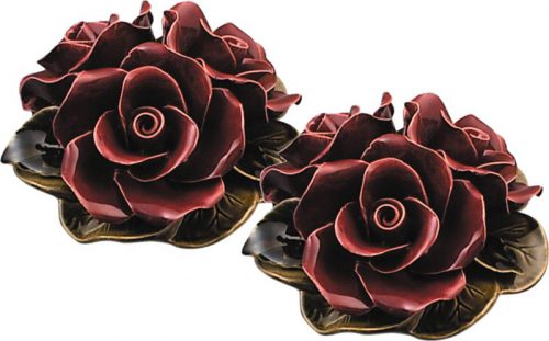 vaasdecoratie met drie granaat rode rozen